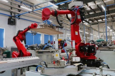 离散型智能制造与智能机器人 概念、特征与融合